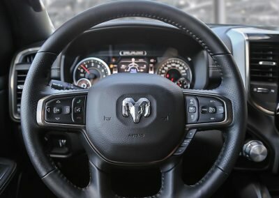 laramie sport noir 12